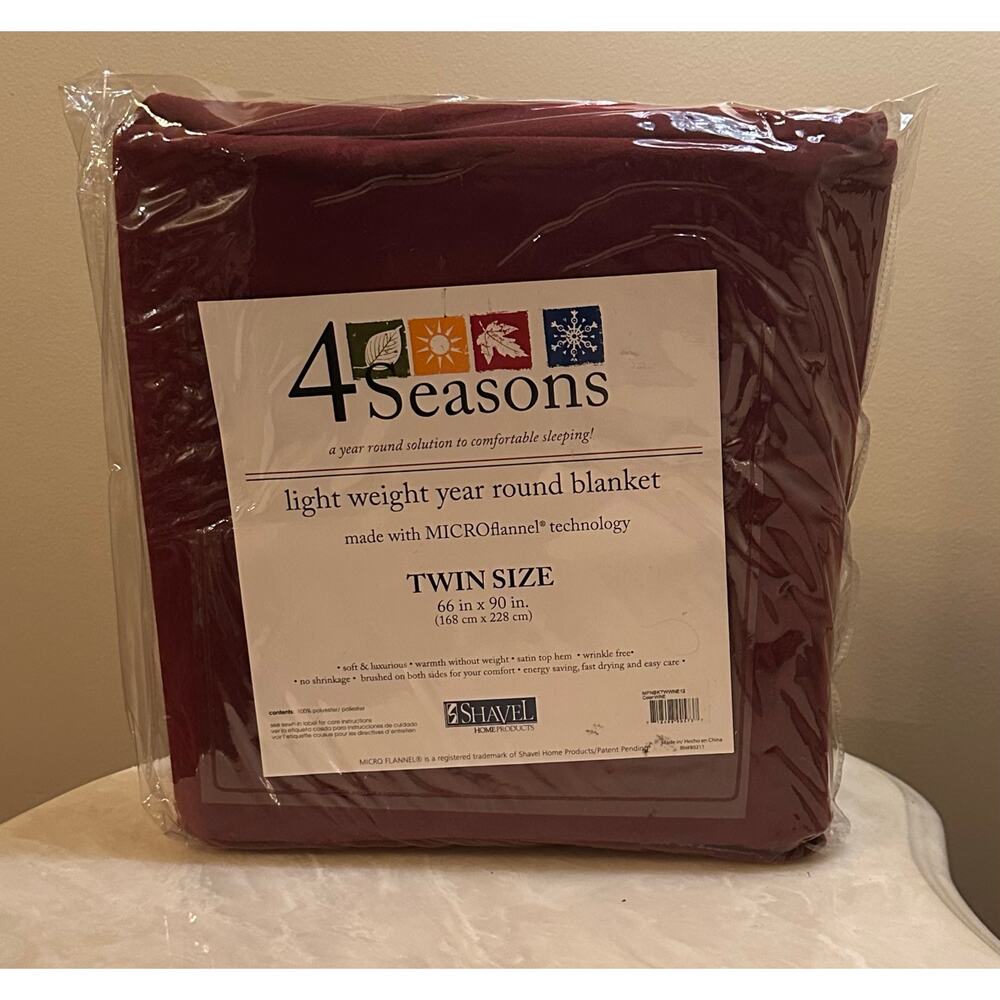 Four. Seasons Lightweight 
Year round Blanket.